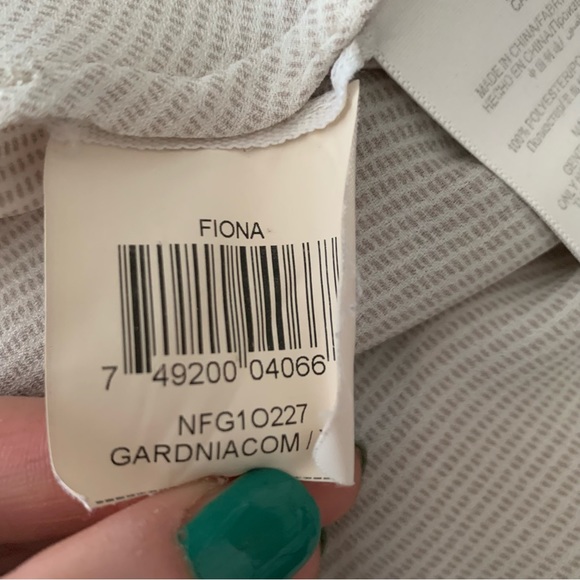 BCBG MaxAzria Fiona Blouse, Oversized, Dolman Sleeves, Size XXS - Picture 11 of 12